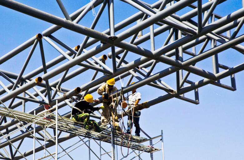 �\�]�K����