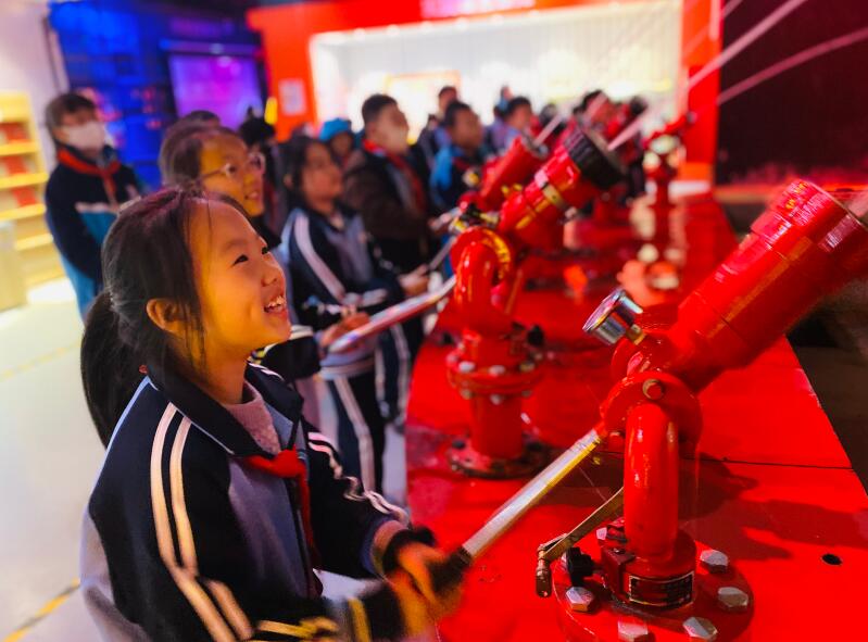 ���������w���^