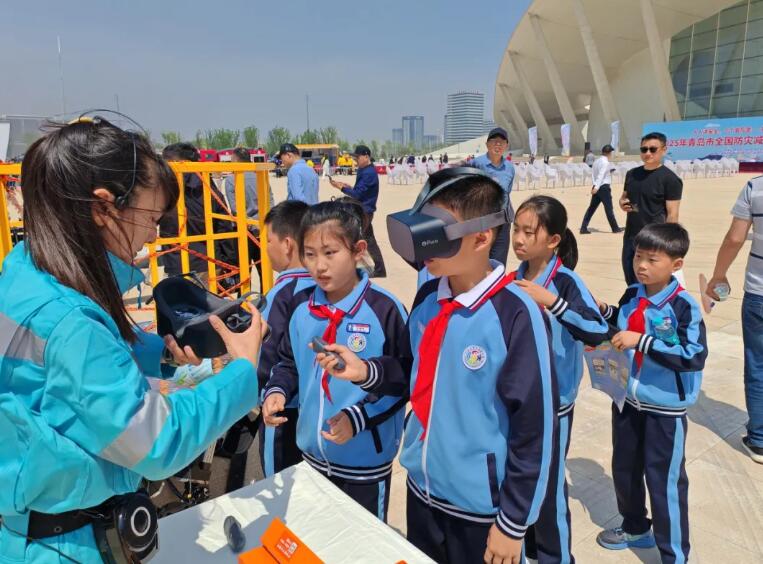 VR�[���Ų��w�(y��n)